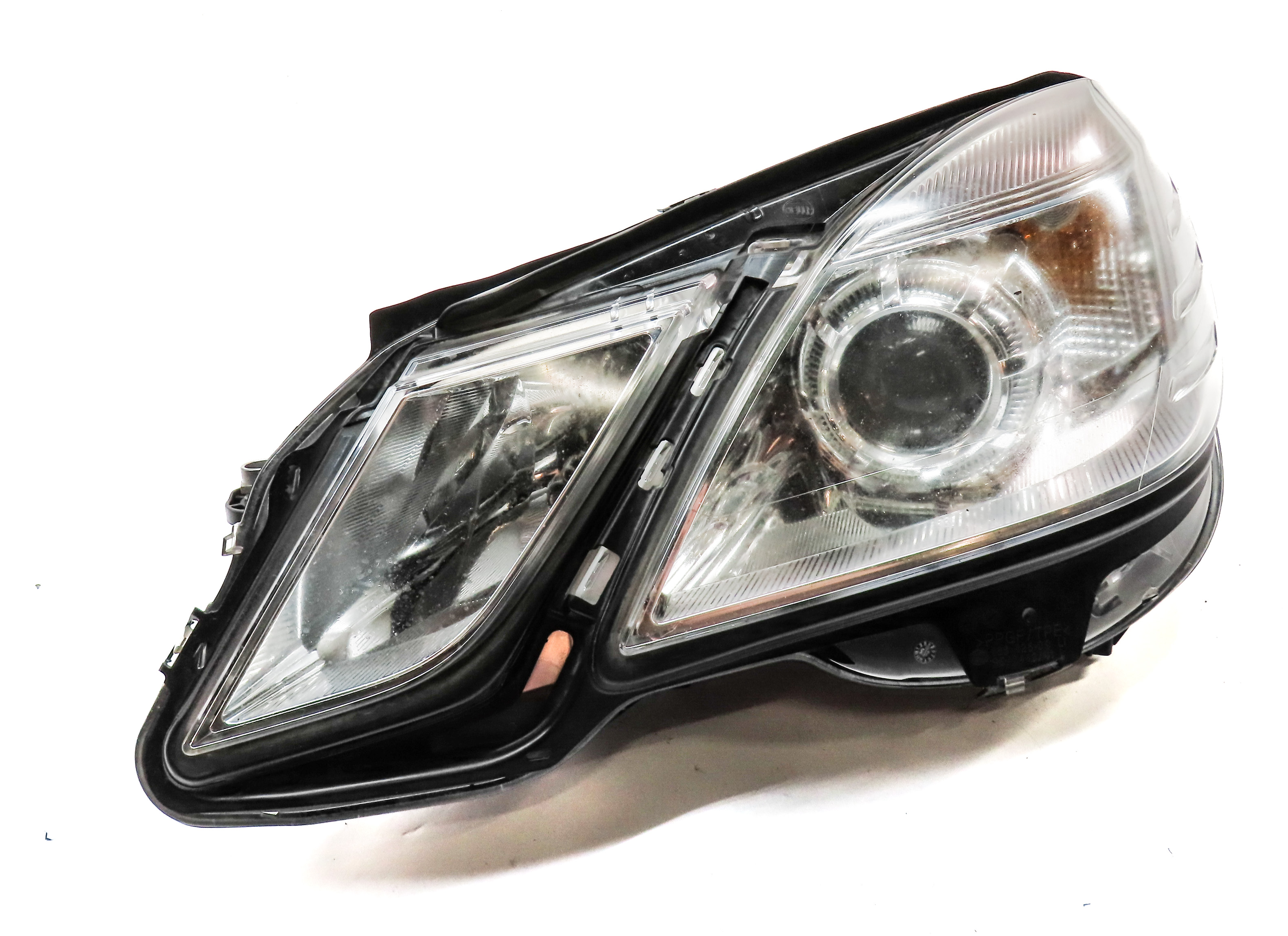 2010-2013 MERCEDES E300 E350 E400 E550 (W212) LEFT DRIVER HALOGEN HEADLIGHT LAMP — exact item pictured
